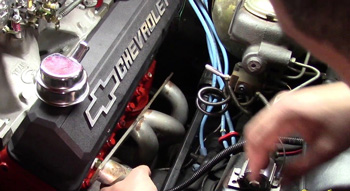 How To Remove Spark Plugs With Headers
