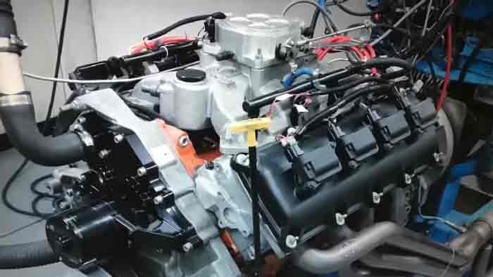 Can a Stock 5.7 Hemi Handle a Supercharger